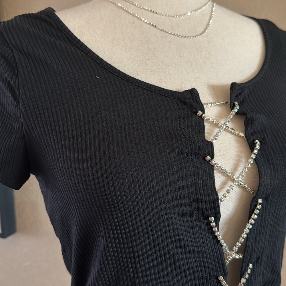 Crop rhinestone lace up top in black - Picture 3 of 6
